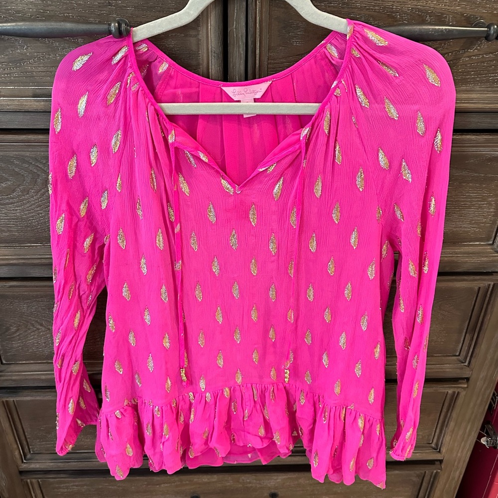 Size small Lilly Pulitzer top